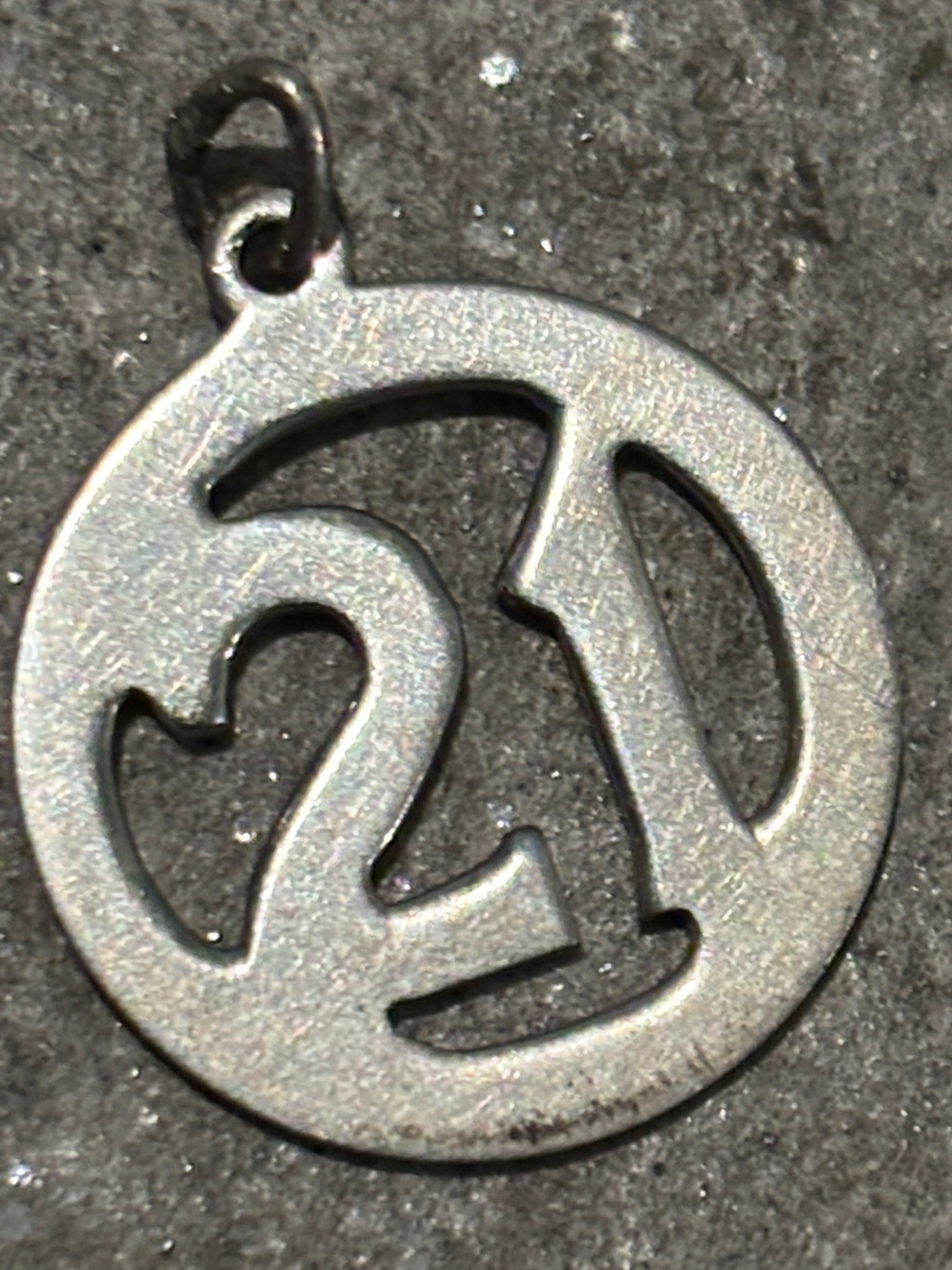 Vintage 1960s Sterling Silver NUMBER 21 Round Pendant Charm JMF